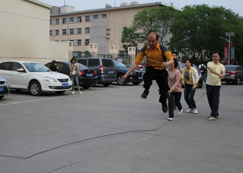 乐鱼·体育官方网站第一届教职工趣味运动会